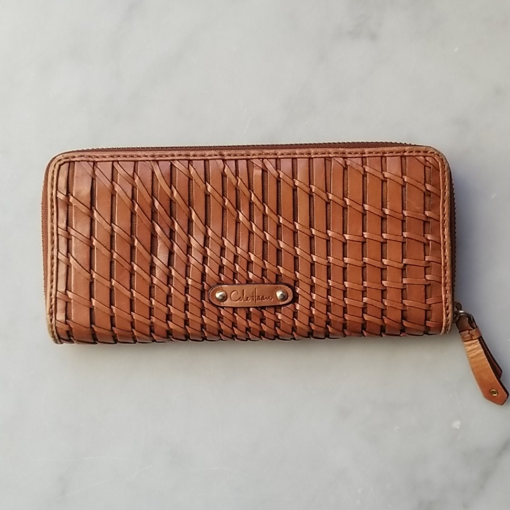 New Cole Haan Leather Optical Weave Wallet